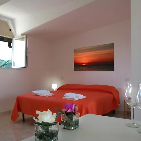 Selene Bed & Breakfast 3*